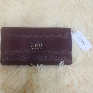 Guess brand tri fold wallet BRAND NEW !!